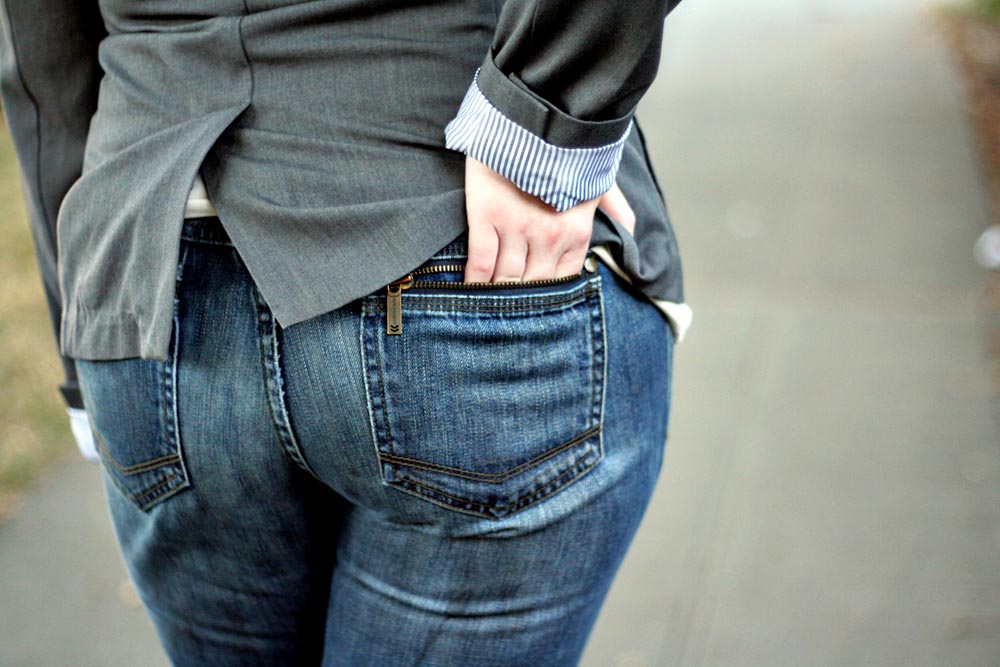 Jen Pocket Detail